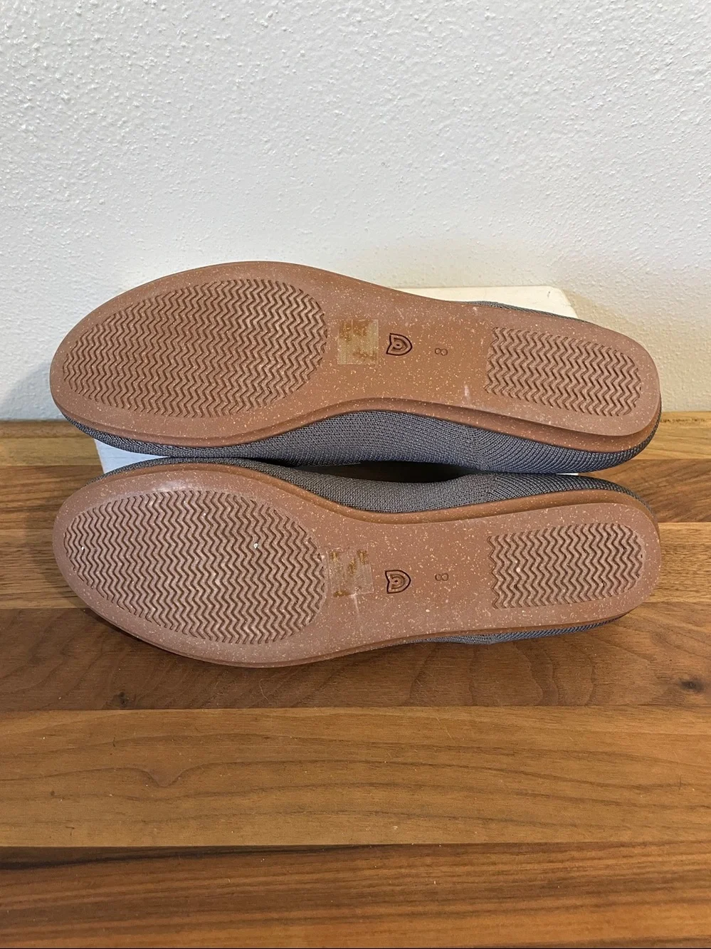 Rothy’s Gray Textured Knit Loafers Flats Sz 8.5 Slip On Washable Comfort Shoes